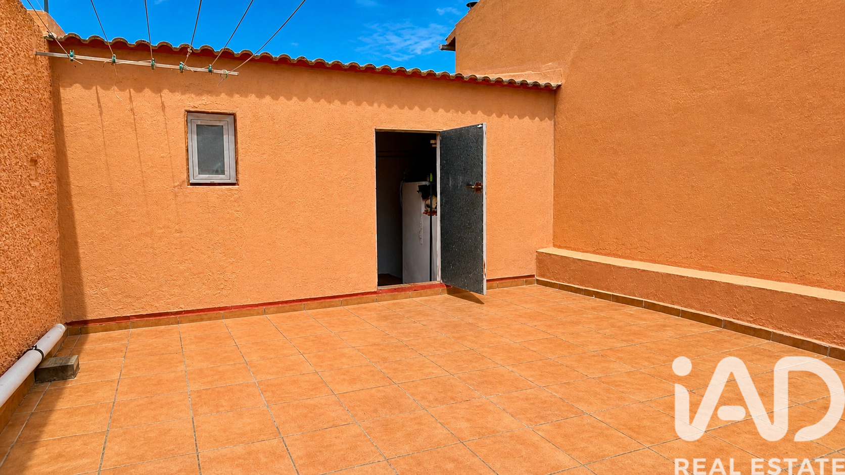 House in El Montmell, Tarragona, Spanien 4 Schlafzimmer, 196 m2 Nr. 195136