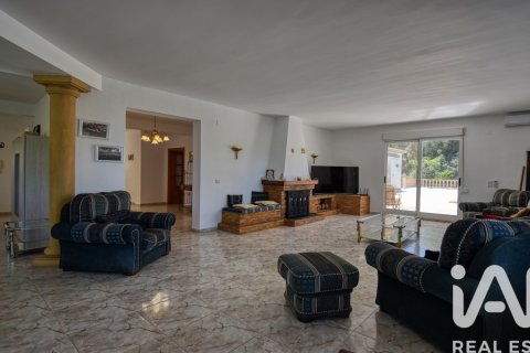 House à vendre à Pedreguer, Alicante, Espagne, 4 chambres, 557 m2 No. 195134 - photo 9