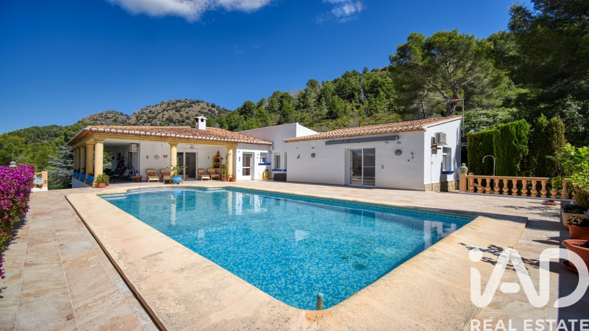 House à Pedreguer, Alicante, Espagne 4 chambres, 557 m2 No. 195134