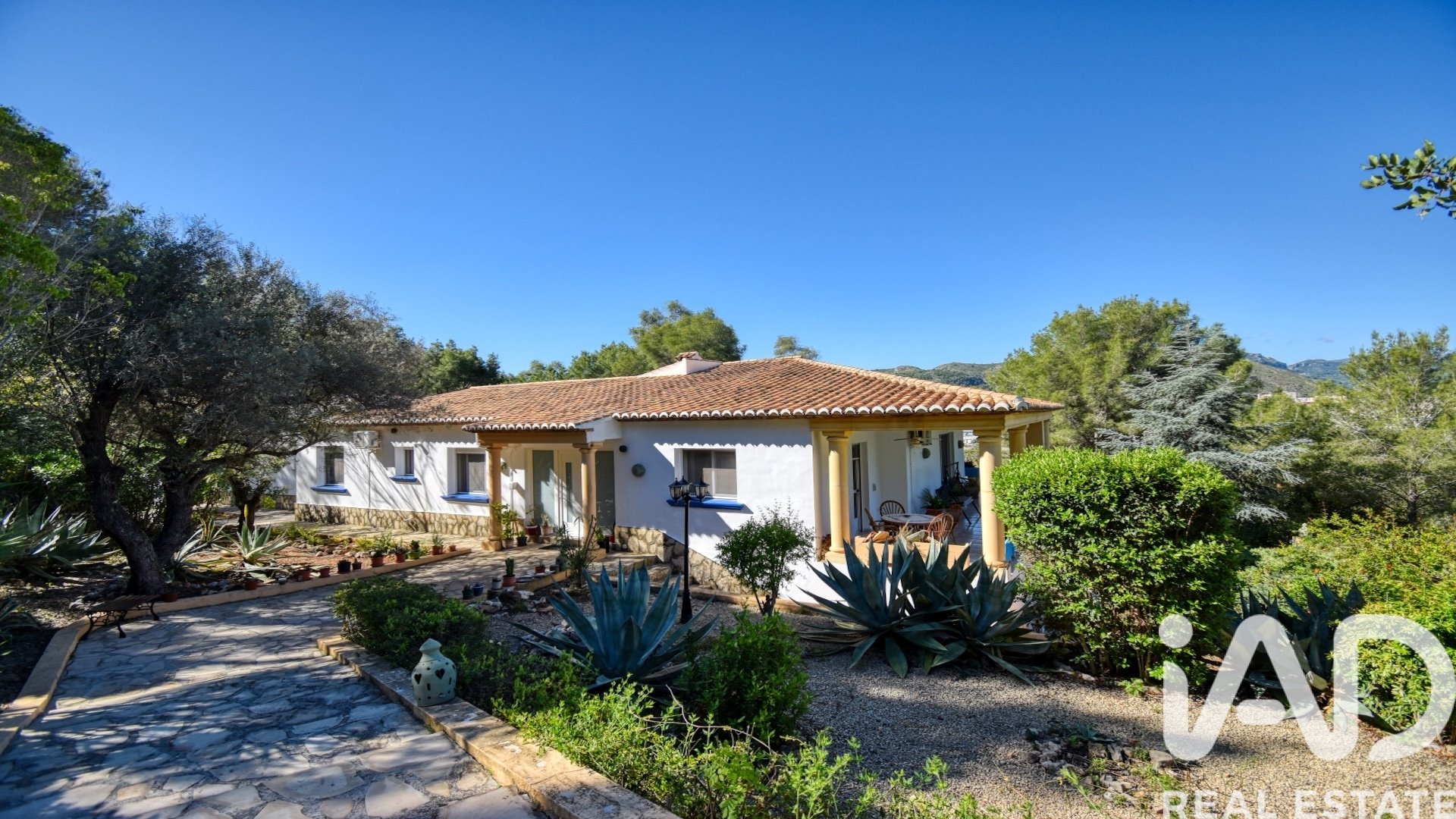 House à Pedreguer, Alicante, Espagne 4 chambres, 557 m2 No. 195134