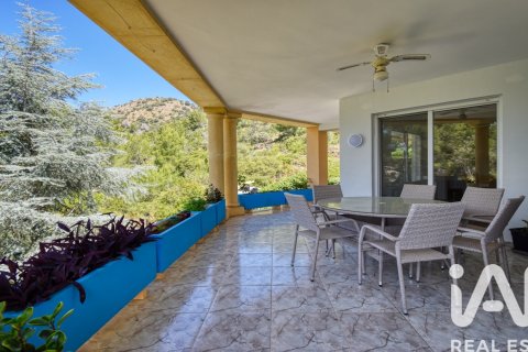 House à Pedreguer, Alicante, Espagne 4 chambres, 557 m2 No. 195134