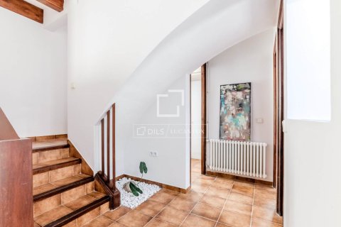 Villa zum Verkauf in Sitges, Barcelona, Spanien 4 Schlafzimmer, 196 m2 Nr. 150199 - Foto 18