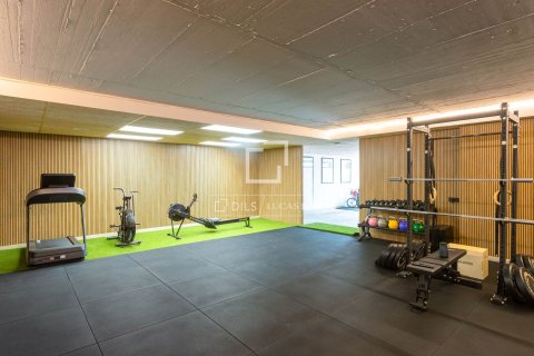 Villa for sale in Teia, Barcelona, Spain 6 bedrooms, 470 sq.m. No. 150201 - photo 4