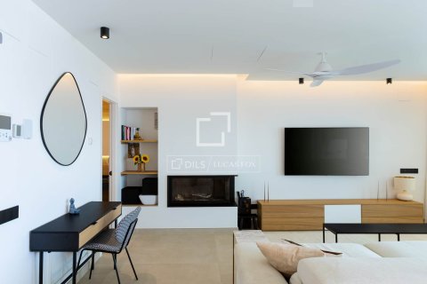 Villa for sale in Teia, Barcelona, Spain 6 bedrooms, 470 sq.m. No. 150201 - photo 7