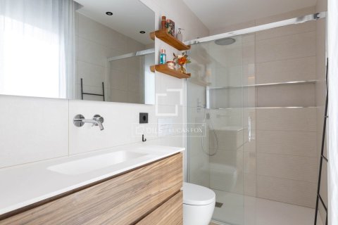 Villa for sale in Teia, Barcelona, Spain 6 bedrooms, 470 sq.m. No. 150201 - photo 27