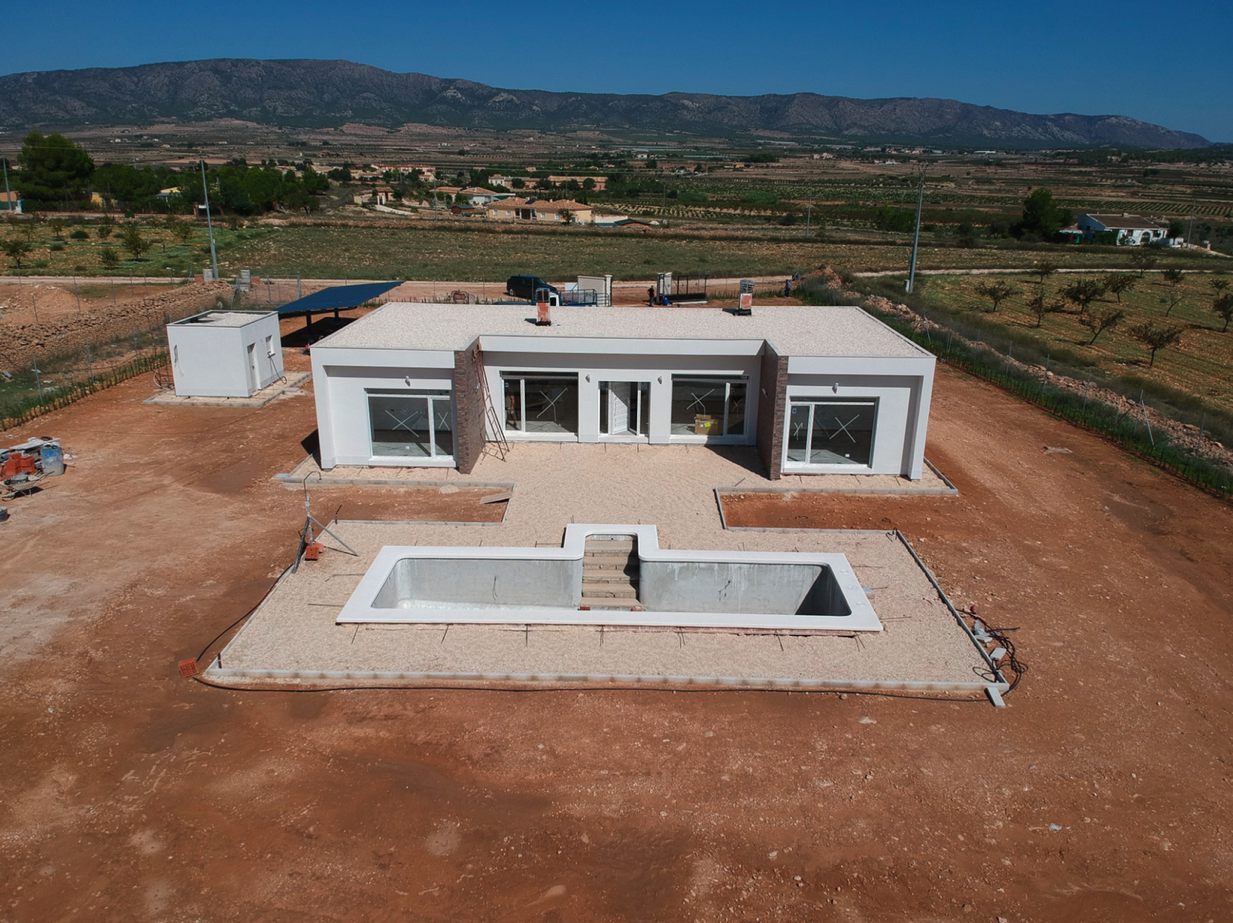 Villa i Pinoso, Alicante, Spanien 3 sovrum, 150 kvm. Nr. 81050