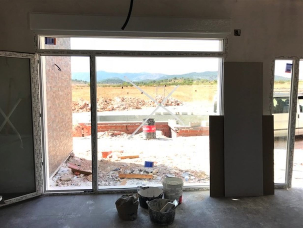 Villa i Pinoso, Alicante, Spanien 3 sovrum, 150 kvm. Nr. 81050