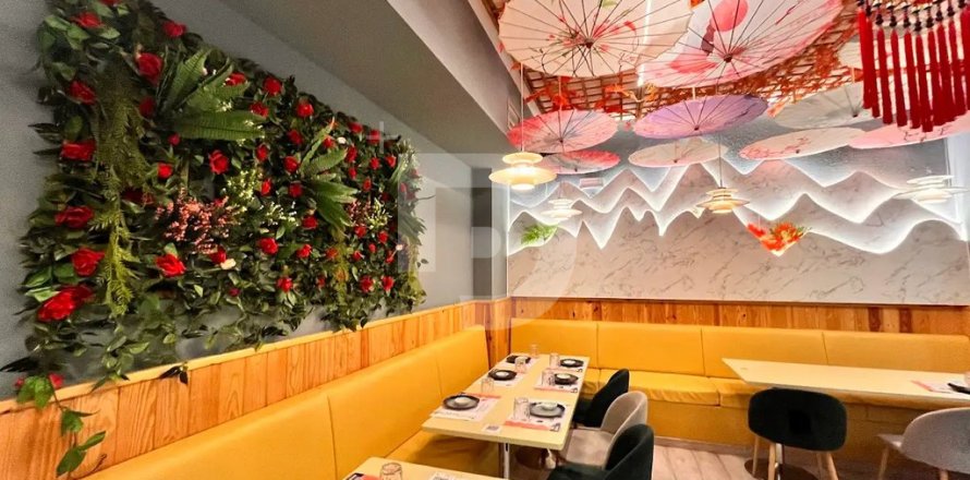 Кафе / ресторан в Испании 335м2 №151897