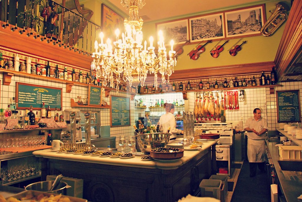 Cafetería / restaurante en Sants-Montjuïc, Barcelona, España 165 m2 No. 151896