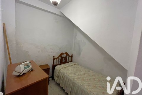 Townhouse for sale in Cortegana, Huelva, Spain 3 bedrooms, 98 sq.m. No. 185352 - photo 13