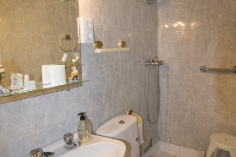 Townhouse for sale in Cortegana, Huelva, Spain 3 bedrooms, 98 sq.m. No. 185352 - photo 11