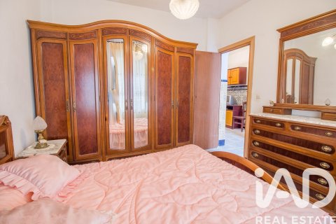 Townhouse for sale in Cortegana, Huelva, Spain 3 bedrooms, 98 sq.m. No. 185352 - photo 8