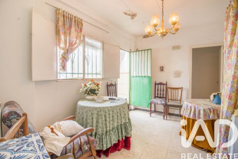 Townhouse for sale in Cortegana, Huelva, Spain 3 bedrooms, 98 sq.m. No. 185352 - photo 16
