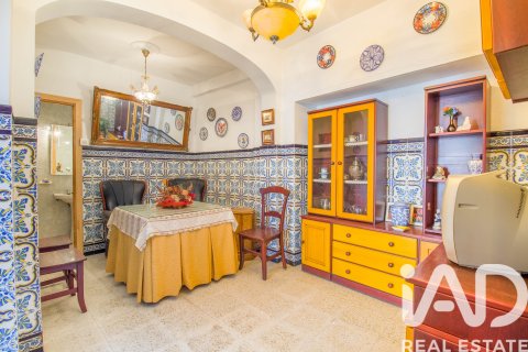 Townhouse for sale in Cortegana, Huelva, Spain 3 bedrooms, 98 sq.m. No. 185352 - photo 9