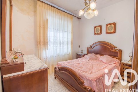 Townhouse for sale in Cortegana, Huelva, Spain 3 bedrooms, 98 sq.m. No. 185352 - photo 7