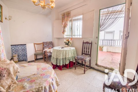 Townhouse for sale in Cortegana, Huelva, Spain 3 bedrooms, 98 sq.m. No. 185352 - photo 19