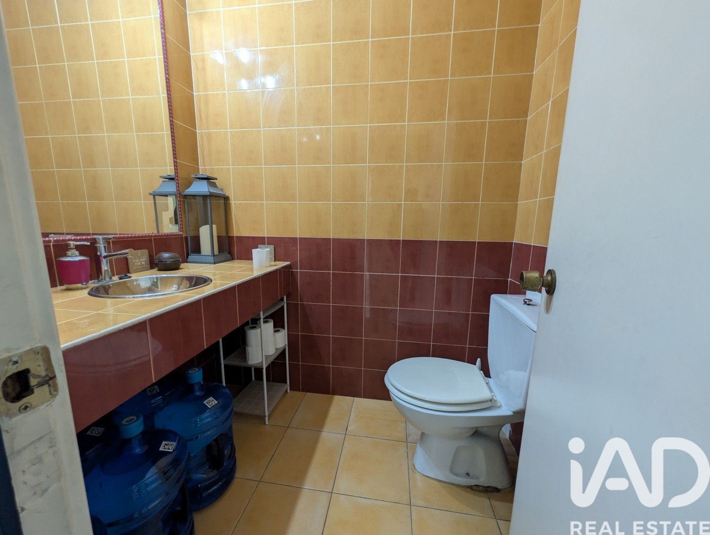 Proprietà commerciale a Manresa, Barcelona, Spagna 65 mq. N° 185349