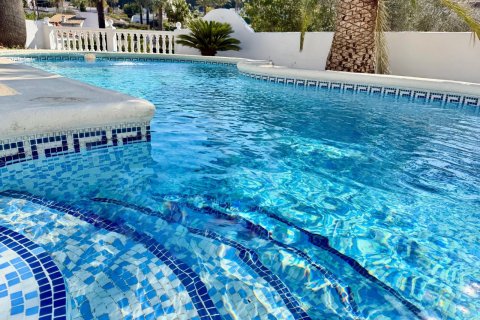 Villa till salu i Altea, Alicante, Spanien 3 sovrum, 116 kvm. Nr. 179917 - foto 4