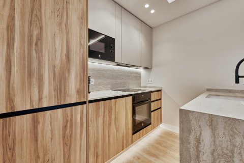 Villa for sale in Madrid, Spain 3 bedrooms, 133 sq.m. No. 179918 - photo 10