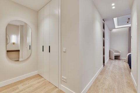 Villa for sale in Madrid, Spain 3 bedrooms, 133 sq.m. No. 179918 - photo 14