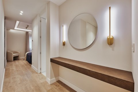 Villa for sale in Madrid, Spain 3 bedrooms, 133 sq.m. No. 179918 - photo 18