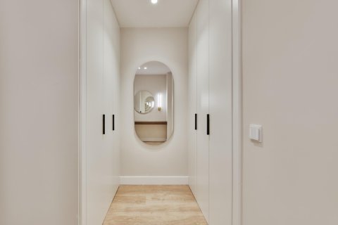 Villa for sale in Madrid, Spain 3 bedrooms, 133 sq.m. No. 179918 - photo 15