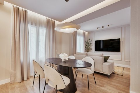 Wohnung zum Verkauf in Madrid, Spanien 2 Schlafzimmer, 61 m2 Nr. 179919 - Foto 8