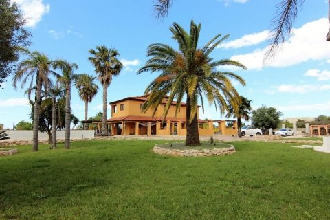 Villa pārdošanā Pedreguer, Alicante, Spānijā 5 istabas, 440 m2 Nr. 80604 - attēls 2