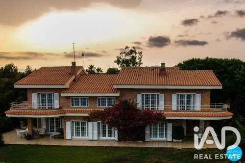 House zum Verkauf in L'Ametlla de Mar, Tarragona, Spanien 4 Schlafzimmer, 550 m2 Nr. 192202 - Foto 2