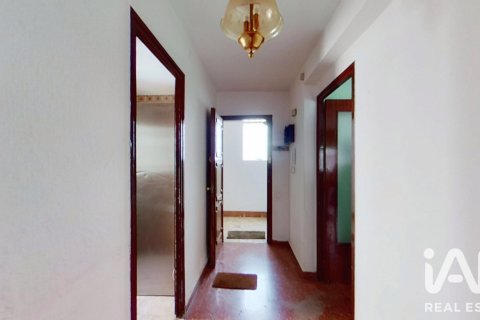 Huoneisto myytävänä Tortosa, Tarragona, Espanja, 4 makuuhuonetta, 101 m2 No. 192199 - kuva 17