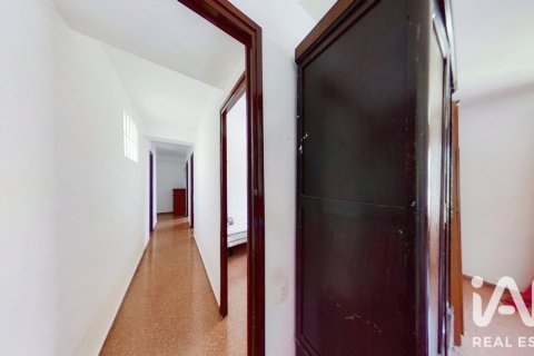Huoneisto myytävänä Tortosa, Tarragona, Espanja, 4 makuuhuonetta, 101 m2 No. 192199 - kuva 27