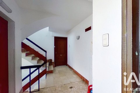 Huoneisto myytävänä Tortosa, Tarragona, Espanja, 4 makuuhuonetta, 101 m2 No. 192199 - kuva 2