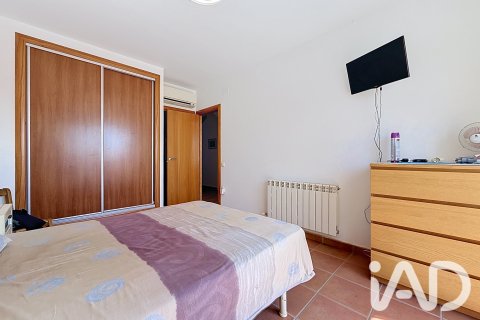 Radhus till salu i Sant Jaume dels Domenys, Tarragona, Spanien 4 sovrum, 242 kvm. Nr. 194324 - foto 18