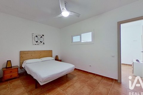 Talo vuokrattavana Roda de Berà, Tarragona, Espanja, 4 makuuhuonetta, 296 m2 No. 173390 - kuva 22