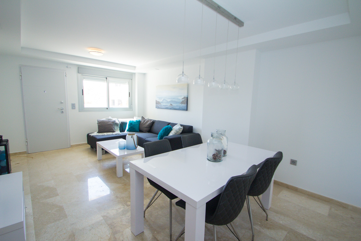 Apartment in Villamartin, Alicante, Spain 2 bedrooms, 89 sq.m. No. 81072