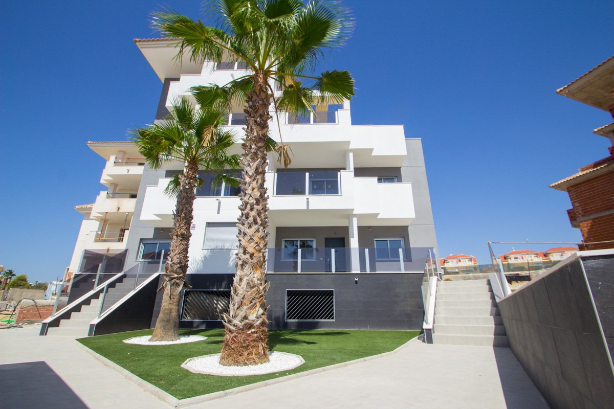 Apartment in Villamartin, Alicante, Spain 2 bedrooms, 89 sq.m. No. 81072