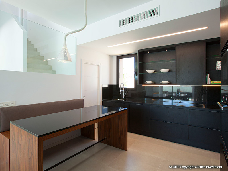 Villa à Ciudad Quesada, Alicante, Espagne 4 chambres,  No. 81069