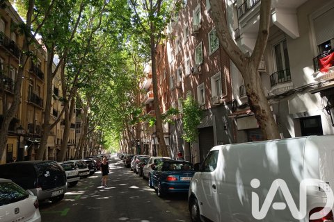 Huoneisto myytävänä Madrid, Espanja, 1 makuuhuone, 60 m2 No. 172145 - kuva 12