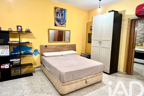 Huoneisto myytävänä Madrid, Espanja, 1 makuuhuone, 60 m2 No. 172145 - kuva 6