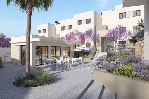 Apartment à vendre à Estepona, Malaga, Espagne, 3 chambres, 102 m2 No. 159803 - photo 2