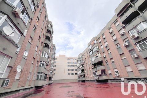 Lägenhet till salu i Malaga, Spanien 4 sovrum, 115 kvm. Nr. 153567 - foto 27