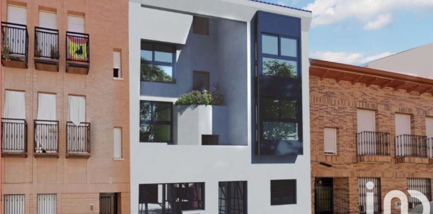 Apartment in Pinto, Madrid, Spain 1 bedroom, 59.75 sq.m. No. 153563