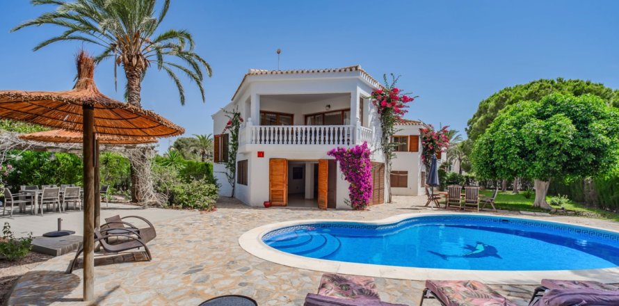 Villa à Cabo Roig, Alicante, Espagne 4 chambres, 300 m2 No. 190173