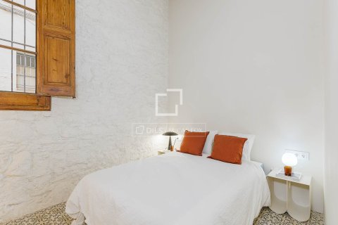 Lägenhet till salu i Barcelona, Spanien 2 sovrum, 85 kvm. Nr. 150358 - foto 14