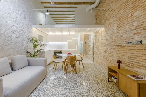 Lägenhet i Barcelona, Spanien 2 sovrum, 85 kvm. Nr. 150358