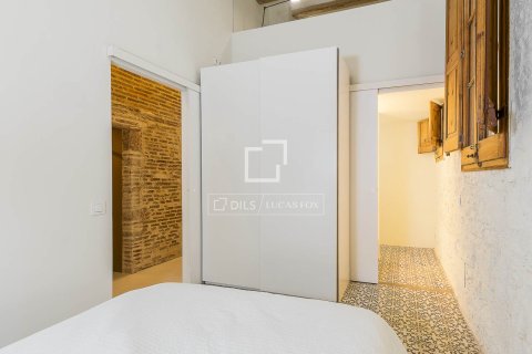 Lägenhet till salu i Barcelona, Spanien 2 sovrum, 85 kvm. Nr. 150358 - foto 15