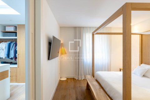 Villa for sale in Alella, Barcelona, Spain 6 bedrooms, 775 sq.m. No. 150357 - photo 14