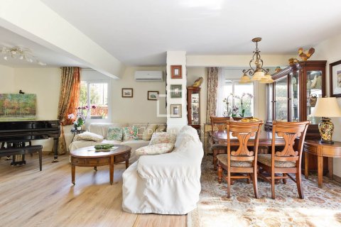 Villa in vendita a Castelldefels, Barcelona, Spagna 6 camere da letto, 305 mq. N° 150356 - foto 6