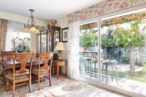 Villa in vendita a Castelldefels, Barcelona, Spagna 6 camere da letto, 305 mq. N° 150356 - foto 7