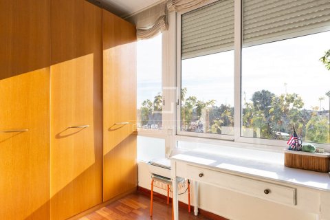 Villa in vendita a Castelldefels, Barcelona, Spagna 6 camere da letto, 305 mq. N° 150356 - foto 16